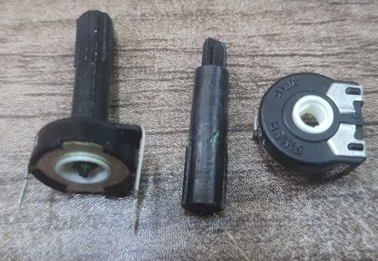 دسته پتانسیومتر PIHER