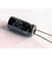 4.7UF-63V