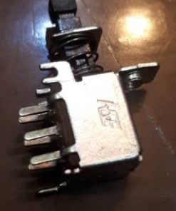 کلید فشاری 6 پایه روبردی -1