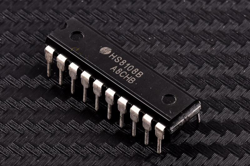 HS8108B - DIP