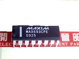 MAX693CPE - DIP