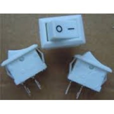 بچه راکر 2 پایه سفید