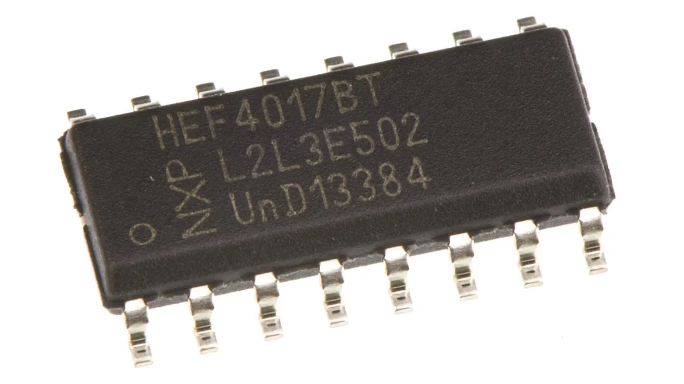 HEF4017BT - SMD