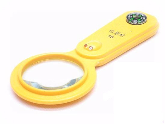 ذره بین دستی با چراغ LED