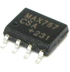 MAX757CSA - SMD