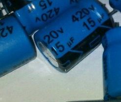 15UF-420V